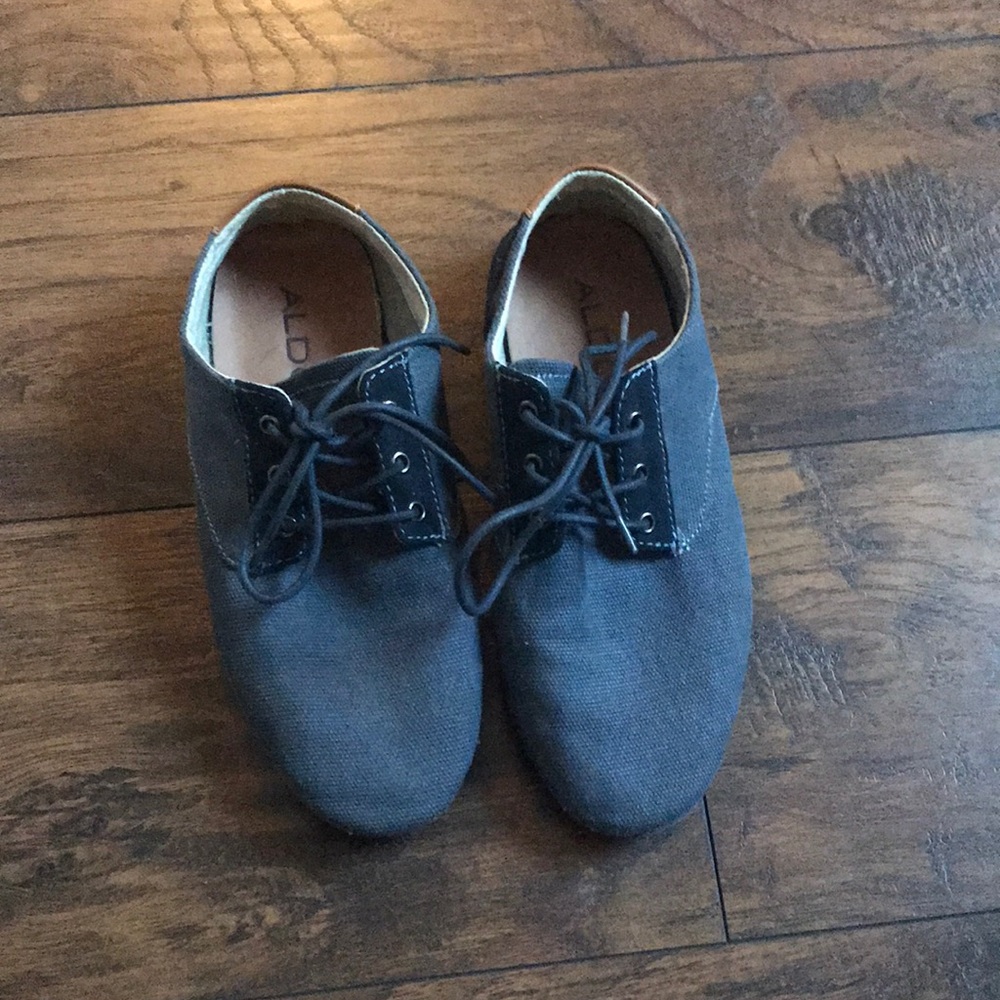 Aldo men’s laced shoes in Navy